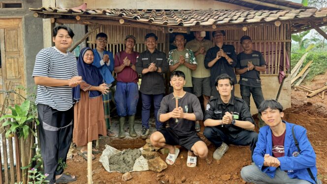 
					BEM Banten Bersatu Gelar Peletakan Batu Pertama TBM dan Renovasi Majelis Talim di Lebak Gendong