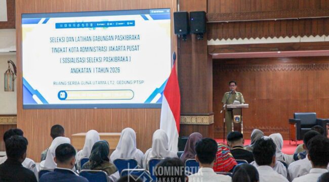 Asisten Pemerintahan (Aspem) Sekko Administrasi Jakarta Pusat Prasetyo Kurniawan saat memberikan sambutan. (Foto: Kominfotik Jakpus)
