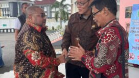 Anggota Komisi III DPR RI, Habib Aboe Bakar Alhabsyi saat tiba Pengadilan Tinggi Banjarmasin, Kamis (27/2/2026). (Foto: Ist)