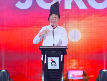 Mantan Presiden Joko Widodo (Jokowi) saat membakar semangat kader PSI. (Foto: PSI)