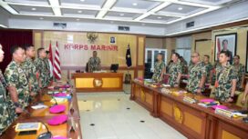 Kepala Staf Korps Marinir (Kas Kormar) Mayor Jenderal TNI (Mar) Suherlan saat memimpin pembukaan Rapat Koordinasi Teknis Operasi Korps Marinir (Rakornisops Kormar) Tahun 2026. (Foto : Humas Korps Marinir)