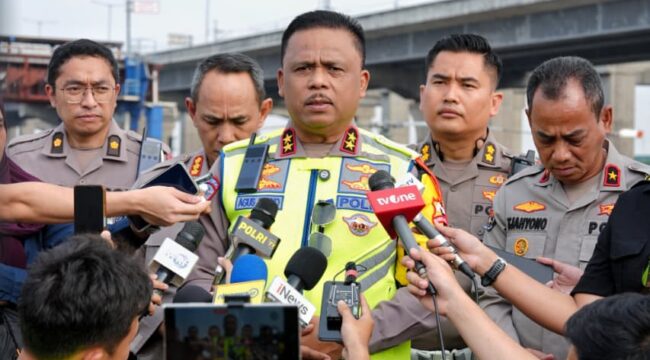 Kepala Korps Lalu Lintas (Kakorlantas) Polri Irjen Pol Drs. Agus Suryonugroho S.H. saat meberikan keterangan kepada awak media . (Foto:Ist) Ist)