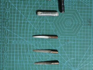 Sejumlah barang bukti yang diamankan Reskrim Polsek Johar Baru dari tangan dua tersangka. (Foto: Humas Polsek Johar Baru).