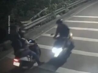 Detik-detik Aktivis KontrraS Andrie Yusuf sebelum disiram air keras oleh orang tak dikenal. (Foto: tangkapan layar vidoe Tiktok Orips)