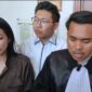 Tim Kuasa Hukum bersama adik terdakwa Agnes Brenda Lee usai persidangan. (Dok. Istimewa)
