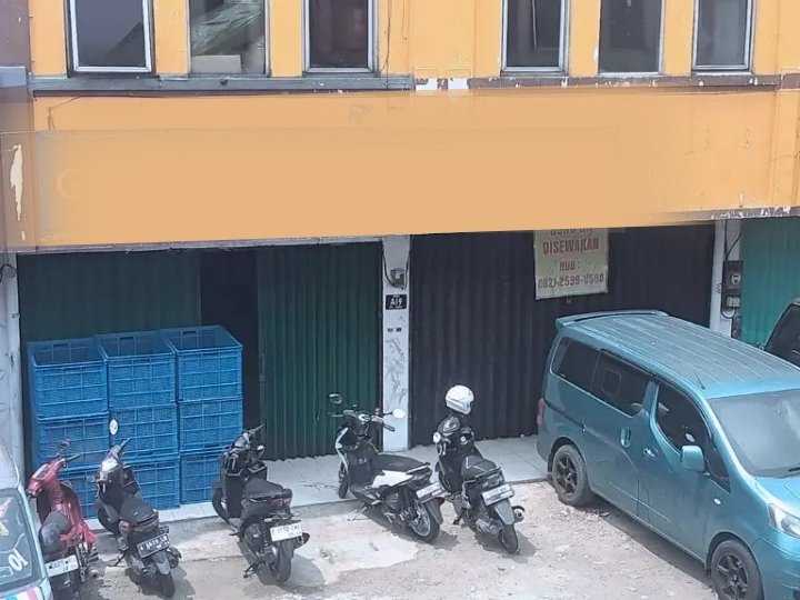 Bangunan yang diduga milik aset Pemkot Tangerang. (Foto: bingkaikota)