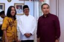 Wali Kota Serang, H. Budi Rustandi bersama Tim dari Konsultan Pinjol Malahayati. (Foto: tangkapan Layar tiktok malahayati konsultan)