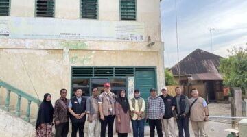 Tim Peduli Aceh–Sumatera asal Kota Tangerang yang berhasil merenovasi tiga masjid di Aceh pascabencana banjir (Foto: Istimewa)