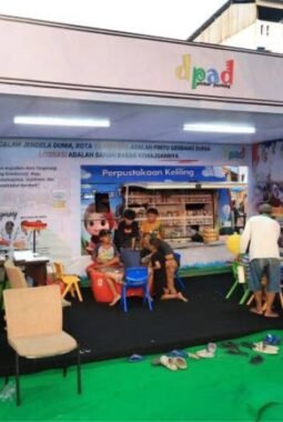 Kunjungi Festival Cisadane 2026, Nikmati 1.300 Buku dan Layanan Enkapsulasi Arsip Gratis dari DPAD Kota Tangerang