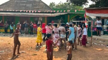Semarak HUT RI Ke-81, Ikarda 202 Gelar Jalan Santai Hingga Panjat Pinang