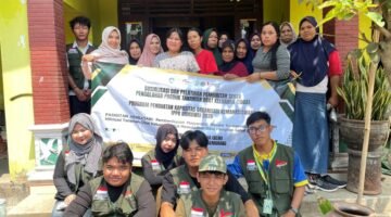 Tim PPK Ormawa BEM Untag Semarang Latih Kader PKK dan Posyandu Olah TOGA Jadi Produk Herbal