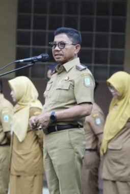 Wali Kota Sachrudin Ajak Warga Tangerang Rayakan HUT ke-81 RI dengan Semangat Kebersamaan dan Kesadaran Membayar Pajak