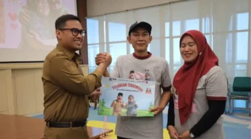 Pilar Saga Ingatkan Lurah Se-Tangsel Jaga Integritas, Keluarga Diminta Jadi Pengingat