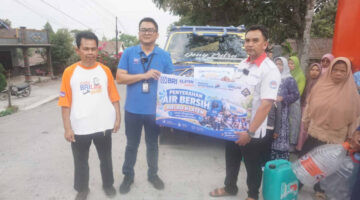 Bantu Warga Hadapi Kemarau Panjang, BRI Salurkan 18 Tangki Air Bersih