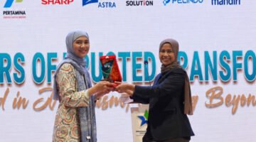 Dari Papan Sedekah Sayur hingga Rumah Sahabat Lansia, Anita Ratna Faoziyah Dianugerahi Tokoh Filantropi 2026