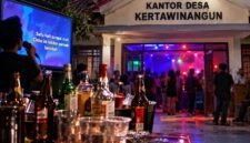 Dugaan Penyalahgunaan Gedung Desa Kertawinangun Untuk Ajang Karaoke dan Pesta Miras (Foto: Ilustrasi)