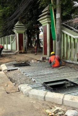 Pemkot Tangerang Bangun Trotoar Jalan Kisamaun, Lebarkan Jalur Pejalan Kaki Jadi 3 Meter